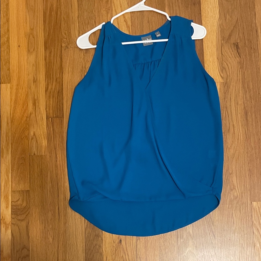 Elegant Teal Sleeveless Tank Top